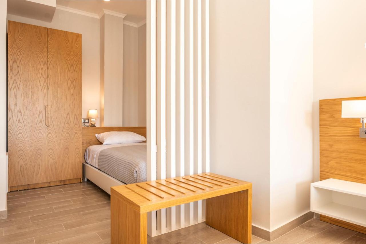Sonar En El Mar Bed & Breakfast Himare Eksteriør bilde
